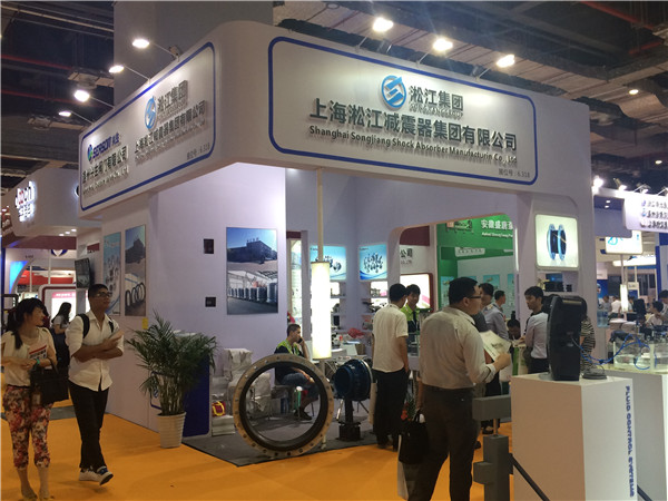 橡膠接頭廠家參加上海國際泵管閥展覽會現(xiàn)場 橡膠接頭廠家參加上海國際泵管閥展覽會現(xiàn)場